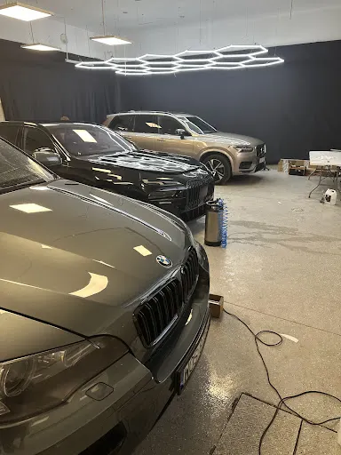 Wataha Detailing& Wrapping Studio pielęgnacji pojazdów
